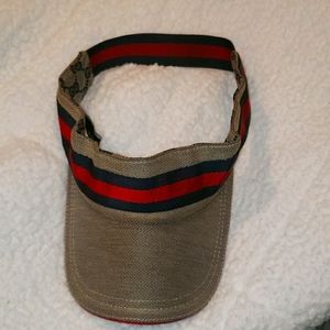 Unisex authentic Gucci visor